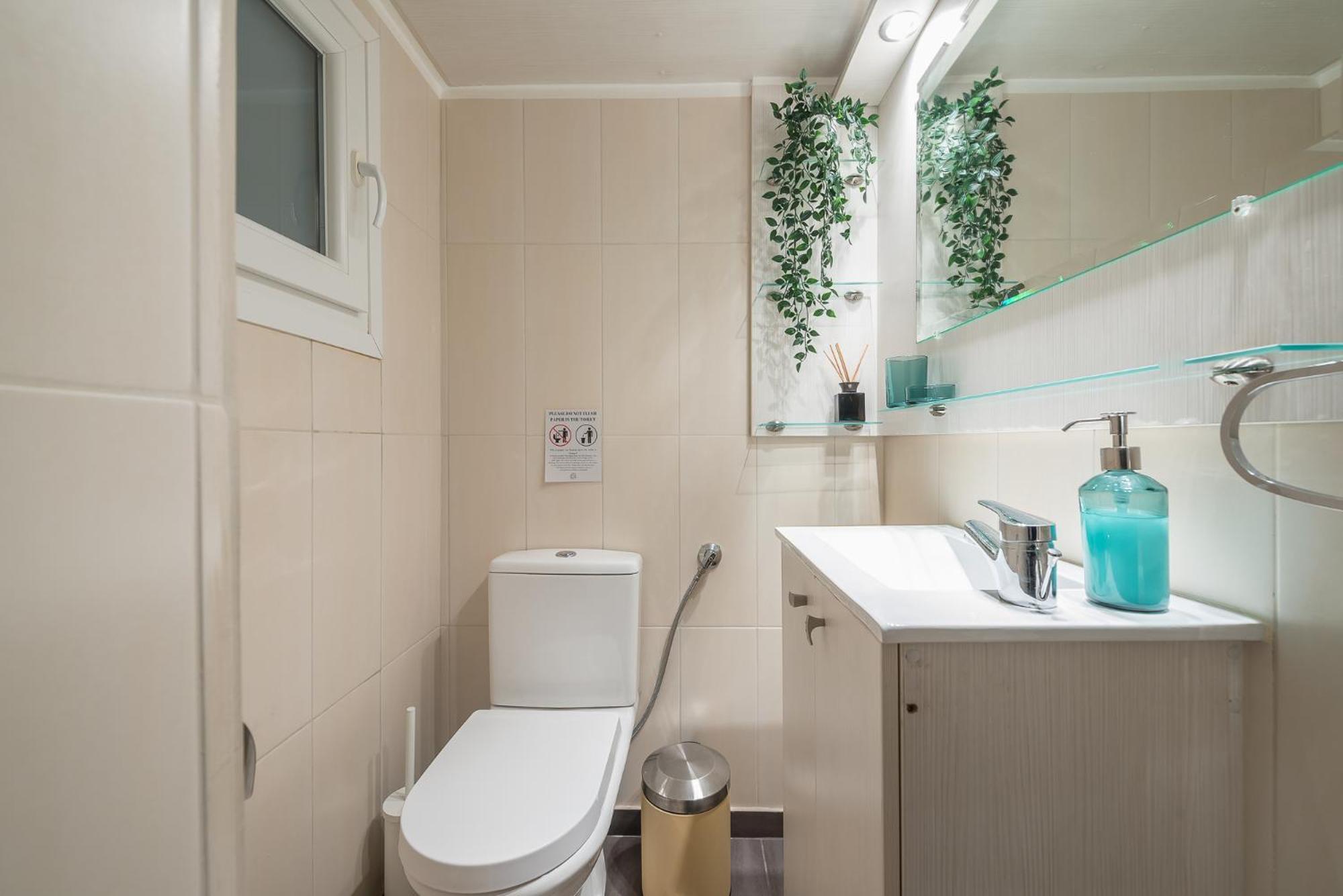 Spacious 2Bds Apt With Acropolis View In Center Atenas Exterior foto