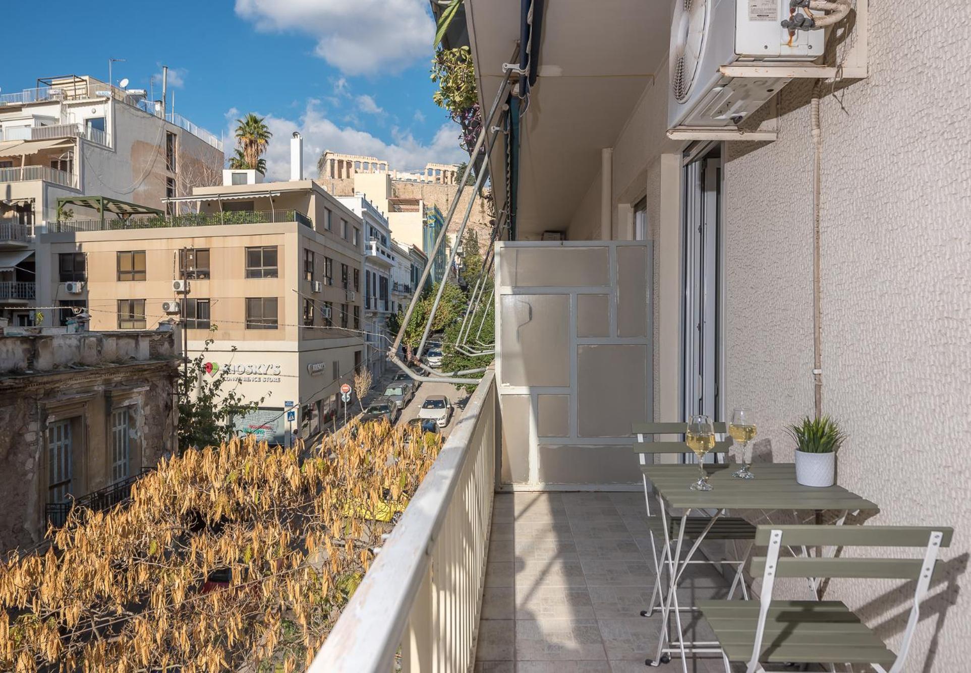 Spacious 2Bds Apt With Acropolis View In Center Atenas Exterior foto