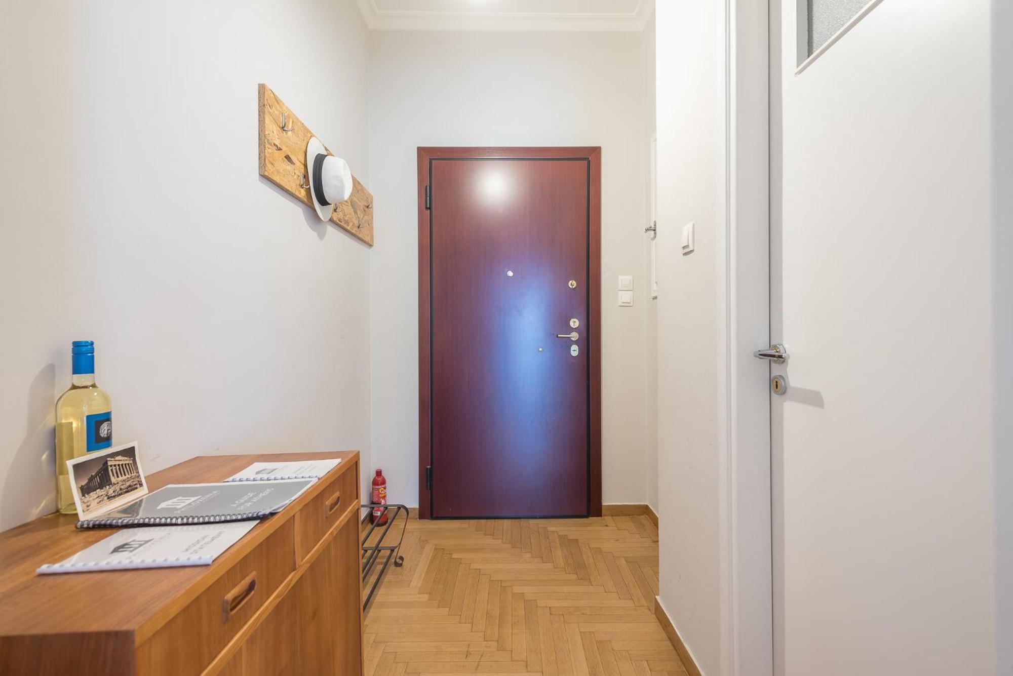 Spacious 2Bds Apt With Acropolis View In Center Atenas Exterior foto